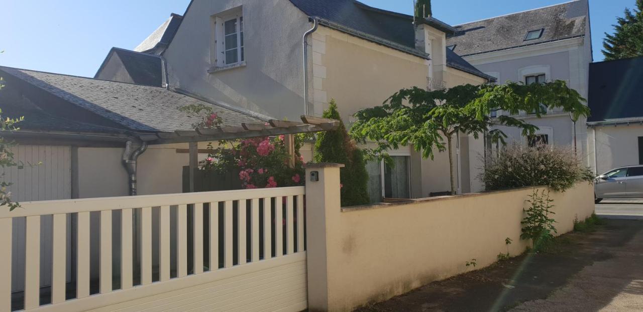 Au Fil De La Loire Villa Vouvray Exterior photo